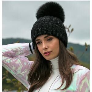 Kyi Kyi Black Faux Fur Pom Pom Beanie Hat
